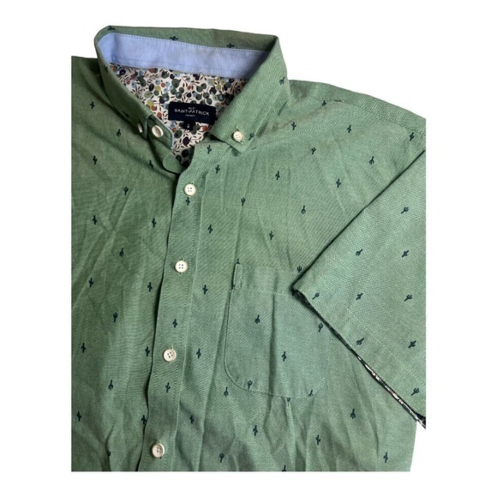 Rue Saint Patrick Mens Short‎ Sleeve Large Green with Cactus Design